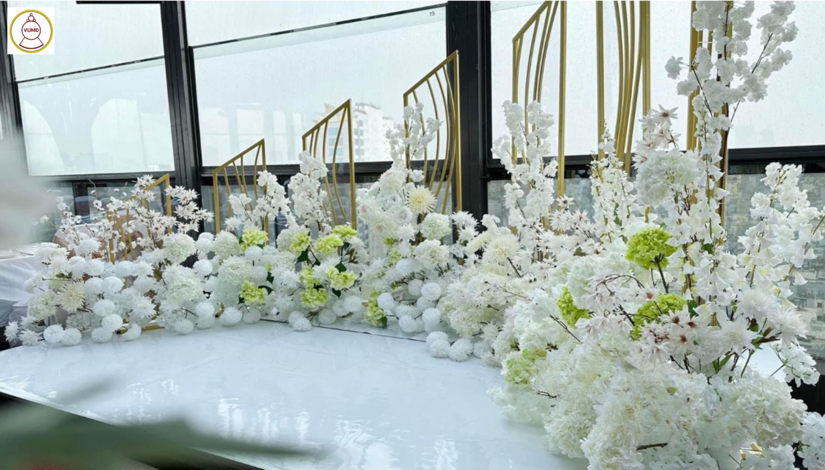 Background hoa lụa sang trọng