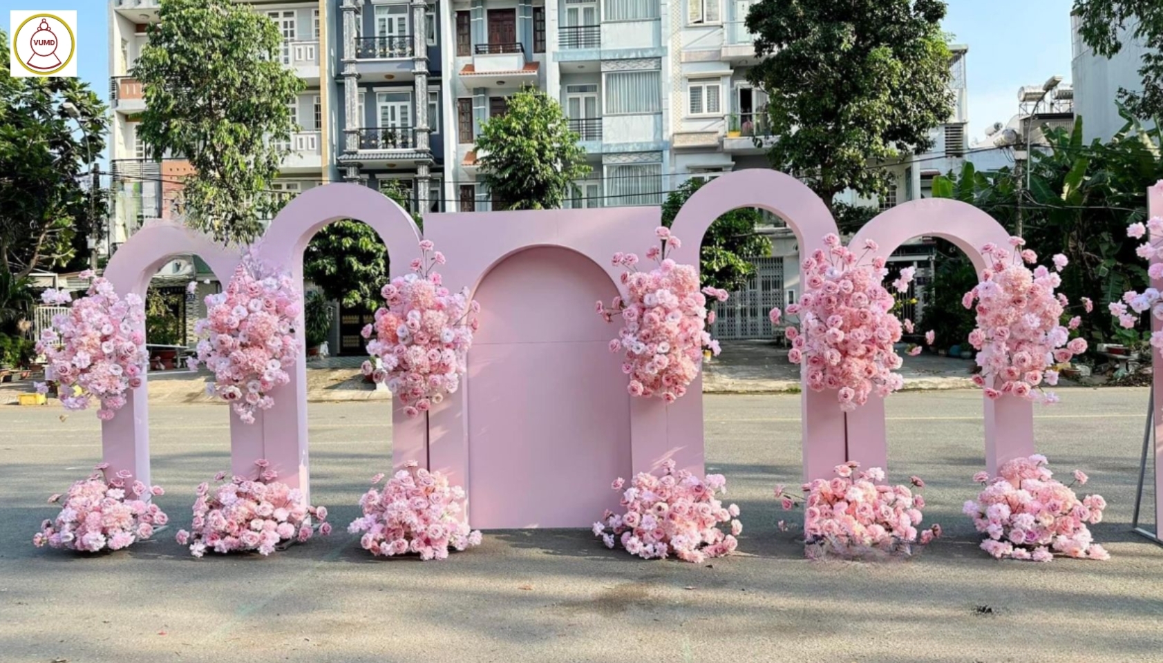 Background đám cưới tông hồng